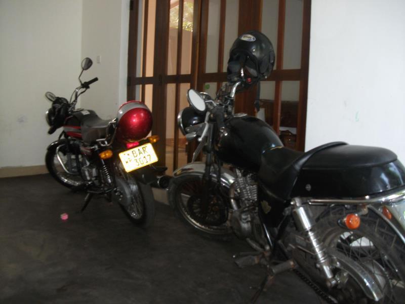 Chelli Homestay Negombo Extérieur photo